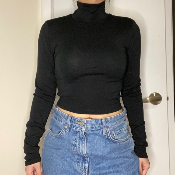 Zara Cropped Turtleneck Set of 2 Gray Black - Picture 5 of 5